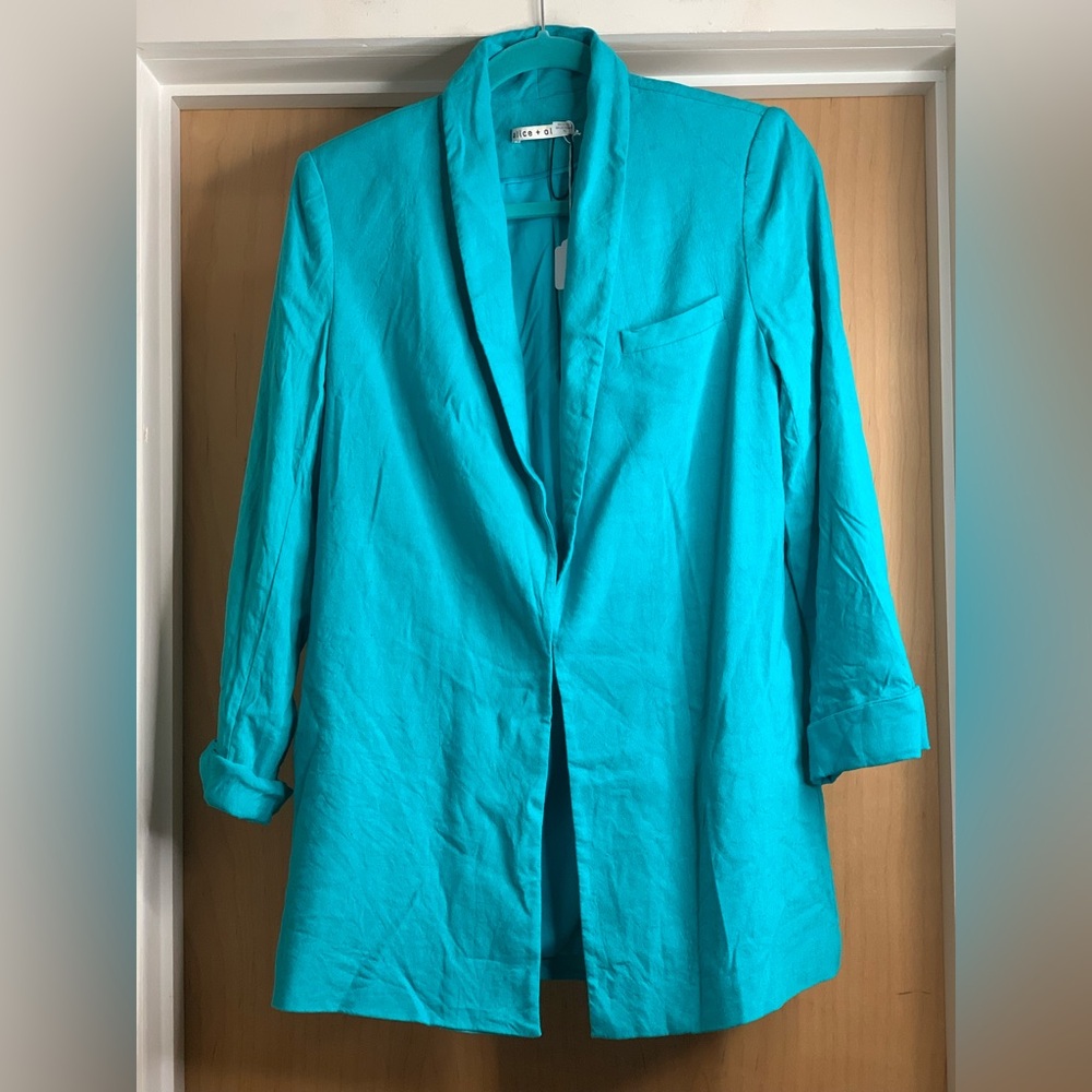 Alice + Olivia Women's Turquoise Oversized Blazer.  Size-Small - Picture 2 of 4